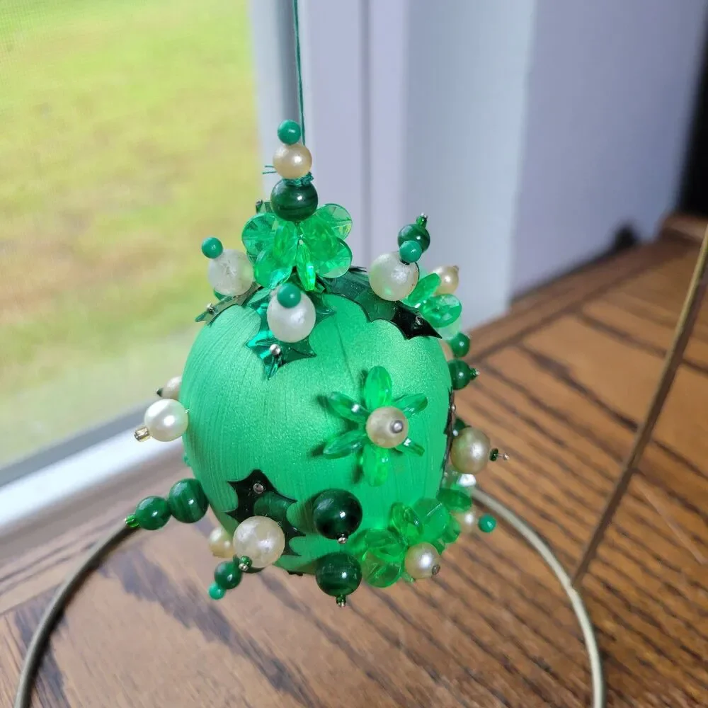 Vtg Ornate Easter Egg Handmade Beaded Push Pin Satin Basket Filler Green Egg